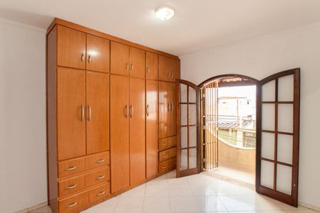 Suíte de casa à venda com 3 quartos, 100m² em Vila Ede, São Paulo
