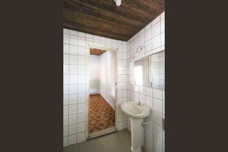 Casa para alugar com 80m², 2 quartos e sem vaga