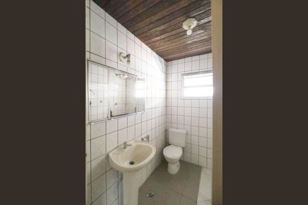 Casa para alugar com 80m², 2 quartos e sem vaga