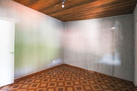 Casa para alugar com 80m², 2 quartos e sem vaga