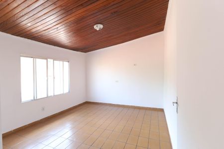 Casa para alugar com 80m², 2 quartos e sem vaga