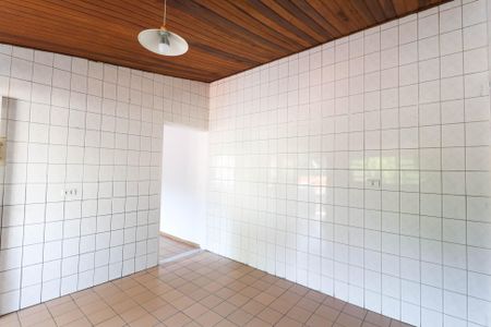 Casa para alugar com 80m², 2 quartos e sem vaga
