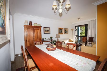 Sala de apartamento para alugar com 3 quartos, 106m² em Vila Sonia, São Paulo