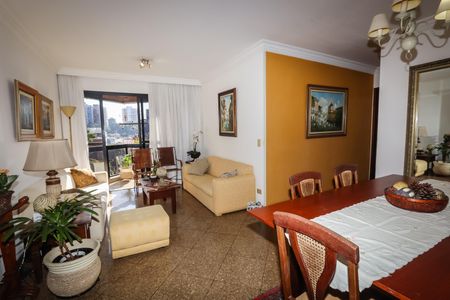 Sala de apartamento para alugar com 3 quartos, 106m² em Vila Sonia, São Paulo