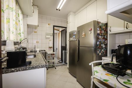 Apartamento para alugar com 106m², 3 quartos e 2 vagasCozinha
