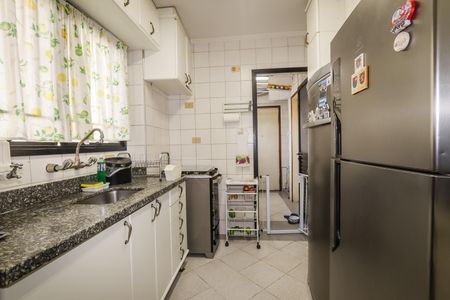 Apartamento para alugar com 106m², 3 quartos e 2 vagasCozinha