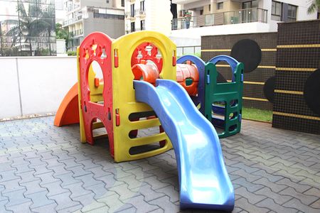 Studio à venda com 52m², 1 quarto e 1 vagaPlayground