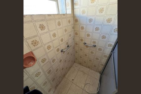 Casa de condomínio para alugar com 60m², 2 quartos e 1 vagaBanheiro