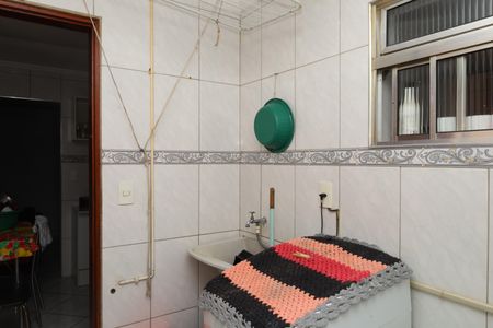 Apartamento à venda com 56m², 3 quartos e 1 vagaÁrea de Serviço