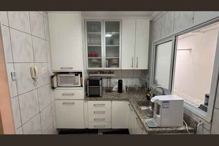 Apartamento à venda com 92m², 3 quartos e 2 vagasCozinha
