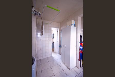 Apartamento para alugar com 58m², 2 quartos e 1 vagaÁrea de Serviço