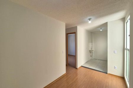 Sala de apartamento à venda com 2 quartos, 42m² em Jardim Esmeraldina, Campinas