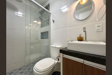 Banheiro  de apartamento para alugar com 1 quarto, 39m² em Centro, Florianópolis