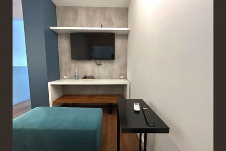 Sala  de apartamento para alugar com 1 quarto, 39m² em Centro, Florianópolis