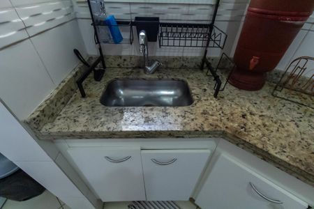 Apartamento à venda com 76m², 3 quartos e 2 vagasCozinha