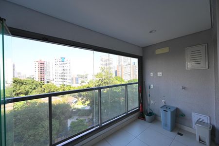 Varanda  de apartamento à venda com 1 quarto, 46m² em Vila Clementino, São Paulo
