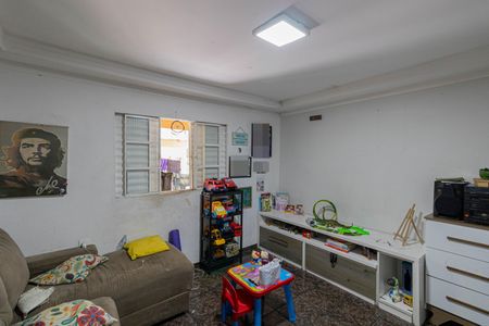 Casa para alugar com 60m², 1 quarto e 1 vagaSala