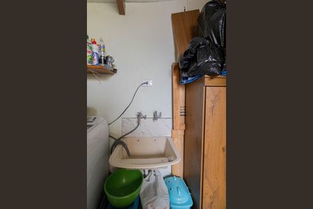 Casa para alugar com 60m², 1 quarto e 1 vagaÁrea de Serviço        