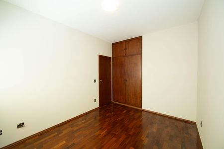 Apartamento para alugar com 110m², 3 quartos e 2 vagasQUARTO2