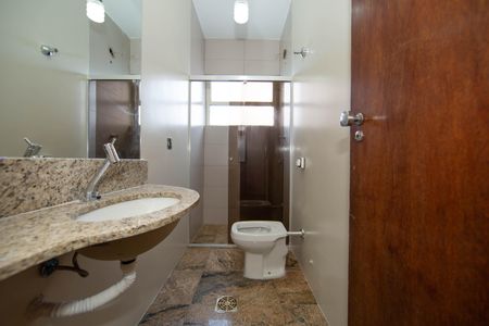 Apartamento para alugar com 110m², 3 quartos e 2 vagasBANHEIRO1