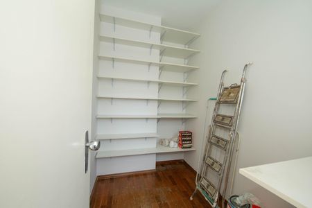 Apartamento para alugar com 110m², 3 quartos e 2 vagasQUARTO DE EMPREGADA