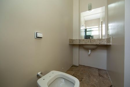 Apartamento para alugar com 110m², 3 quartos e 2 vagasBANHEIRO2