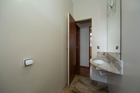 Apartamento para alugar com 110m², 3 quartos e 2 vagasBANHEIRO1