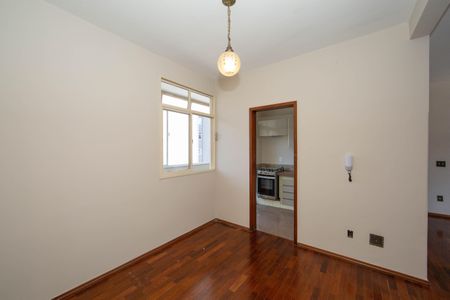 Apartamento para alugar com 110m², 3 quartos e 2 vagasSALA