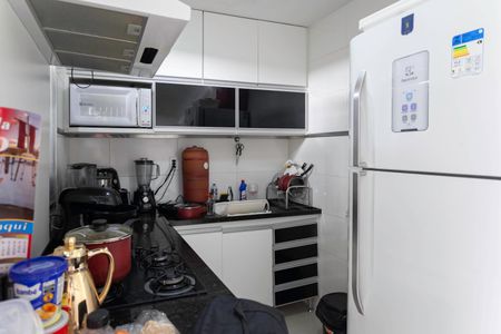 Casa de condomínio à venda com 69m², 2 quartos e 1 vagaCozinha