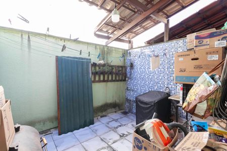 Casa de condomínio à venda com 69m², 2 quartos e 1 vagaÁrea externa