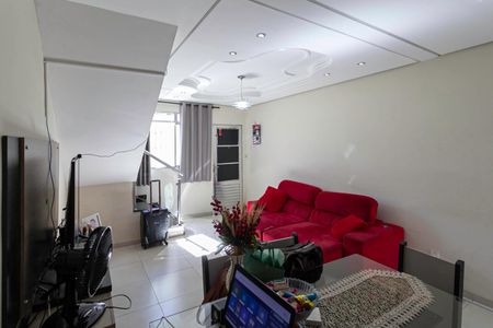Sala de casa de condomínio à venda com 2 quartos, 69m² em Parque Xangri-lá, Contagem