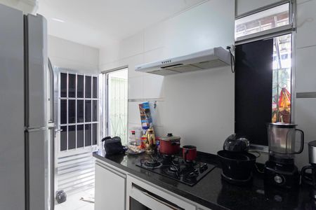 Casa de condomínio à venda com 69m², 2 quartos e 1 vagaCozinha