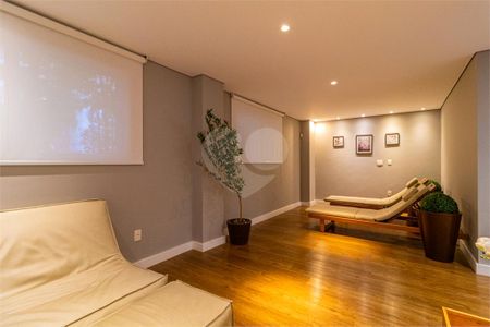 Apartamento à venda com 3 quartos, 208m² em Alto da Boa Vista, São Paulo
