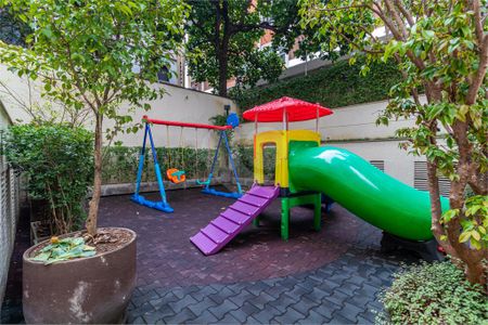 Apartamento à venda com 3 quartos, 208m² em Alto da Boa Vista, São Paulo