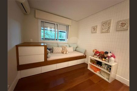 Apartamento à venda com 3 quartos, 208m² em Alto da Boa Vista, São Paulo
