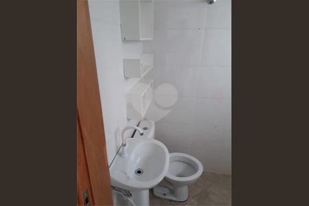 Casa à venda com 3 quartos, 140m² em Vila Linda, Santo André