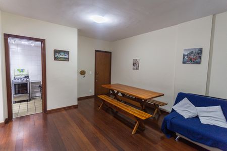 Apartamento para alugar com 170m², 4 quartos e 2 vagasSala