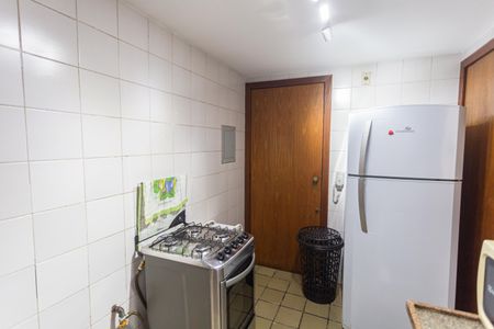 Apartamento para alugar com 170m², 4 quartos e 2 vagasCozinha