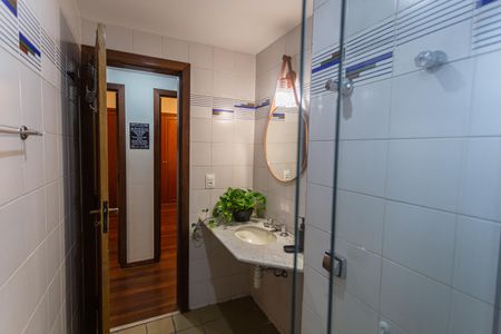 Apartamento para alugar com 170m², 4 quartos e 2 vagasBanheiro Social