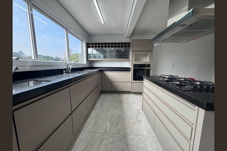 Casa à venda com 280m², 3 quartos e 4 vagas Casa à venda com 280m², 3 quartos e 4 vagasCozinha