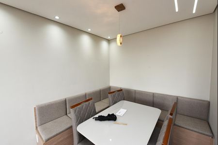 Apartamento para alugar com 68m², 2 quartos e 1 vagaSala