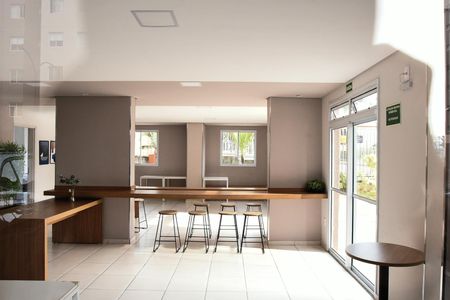 Apartamento para alugar com 68m², 2 quartos e 1 vagaÁrea comum - Salão de festas