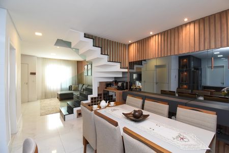 Casa de condomínio para alugar com 148m², 3 quartos e 4 vagasSala de Jantar