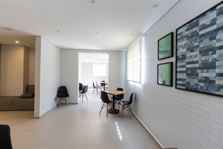 Apartamento para alugar com 40m², 2 quartos e sem vaga Apartamento para alugar com 40m², 2 quartos e sem vagaSalão de Festas
