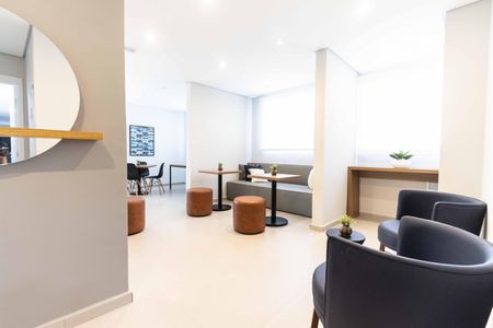 Apartamento para alugar com 40m², 2 quartos e sem vaga Apartamento para alugar com 40m², 2 quartos e sem vagaSalão de Festas