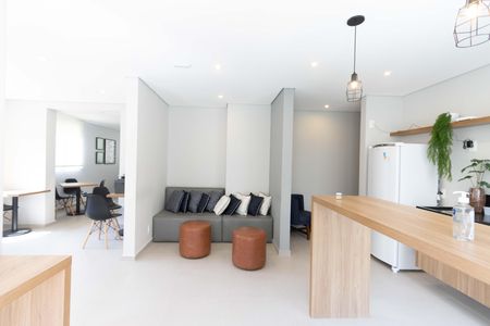 Apartamento para alugar com 40m², 2 quartos e sem vaga Apartamento para alugar com 40m², 2 quartos e sem vagaSalão de Festas