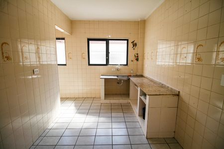 Apartamento para alugar com 95m², 2 quartos e 1 vagaCozinha