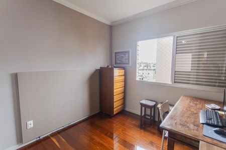 Apartamento à venda com 160m², 4 quartos e 2 vagas Apartamento à venda com 160m², 4 quartos e 2 vagasQuarto 4