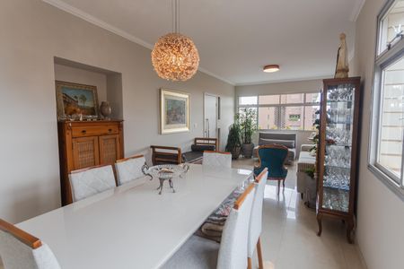 Apartamento à venda com 160m², 4 quartos e 2 vagas Apartamento à venda com 160m², 4 quartos e 2 vagasSala 1
