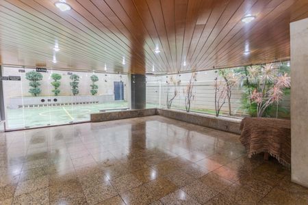 Apartamento à venda com 160m², 4 quartos e 2 vagas Apartamento à venda com 160m², 4 quartos e 2 vagasÁrea comum - Salão de festas